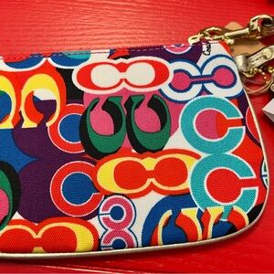 NWT Coach Wristlet